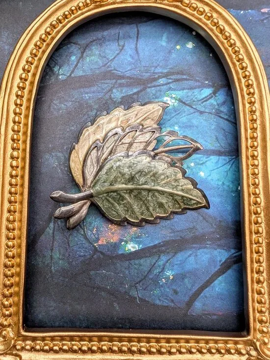 1960's Three Leaf Enamel & Silver Tone Large 3