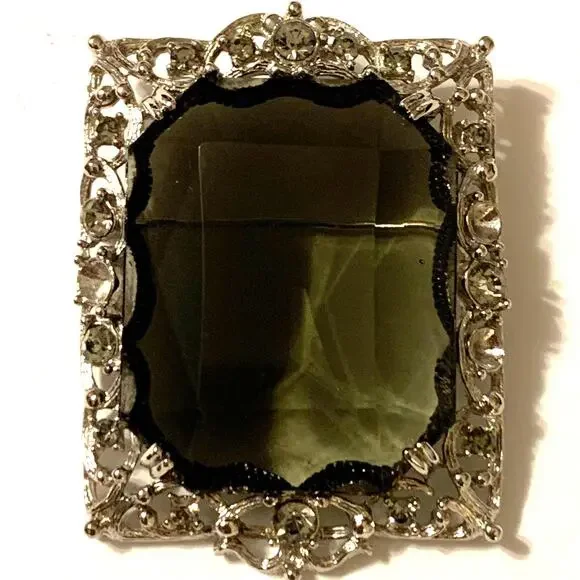 Sarah Coventry‎ Celebrity Pendant/Brooch 1962 Signed