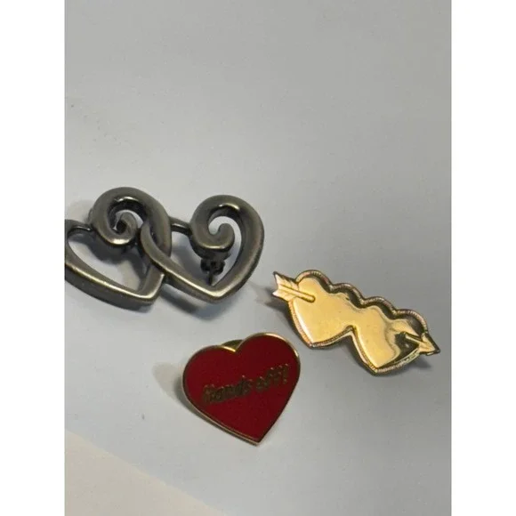 Heart Brooch Lot Gold and Silver Tone Heart Back Off Pin‎ Retro