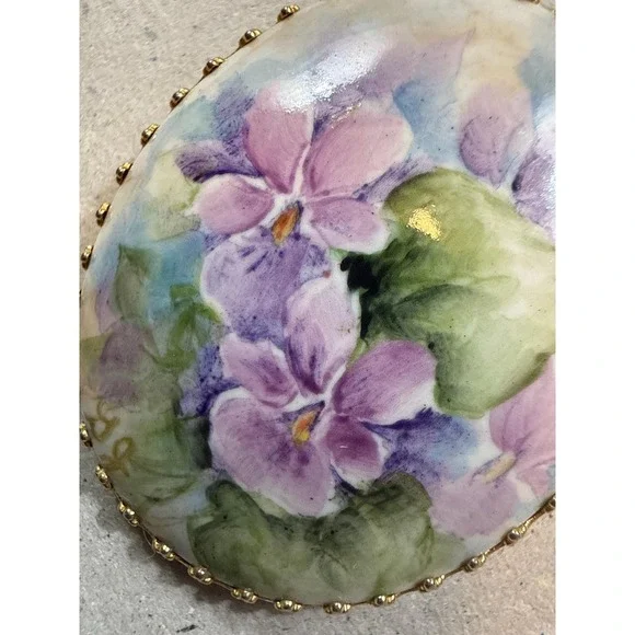 MCM porcelain hand-painted purple flower green‎ leaves brooch  gold-tone setting