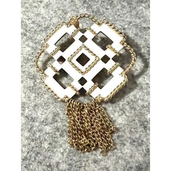 Geometric Shape White Enamel Gold Wire Tassels AVON Vintage pendant Brooch