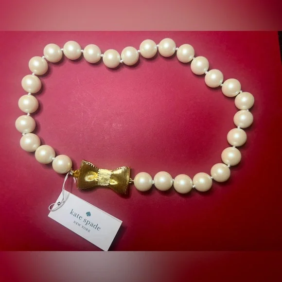 Kate Spade NY Faux Pearl Bow Necklace Gift Designer “ All Wrapped Up In Pearls”