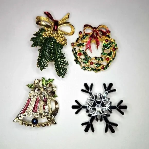 Set of 4 Signed Vintage Enameled Holiday Christmas Brooch Pin Gerrys Steven Marc