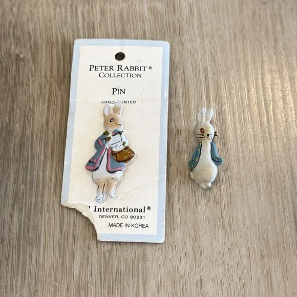 Beatrix Potter Peter Rabbit Brooch Pins Lot of 2 JHB International 1 NEW Vintage