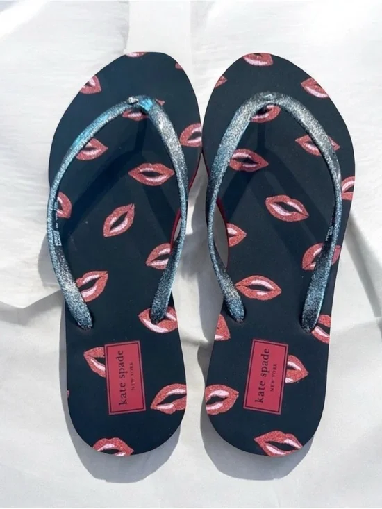 Like New ~ Black Flip Flops W/Pink Lip Print & Glitter Blue Straps ~ Size 10
