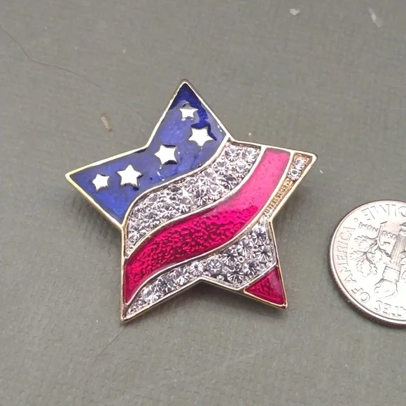 Patriotic star pin with rhinestones