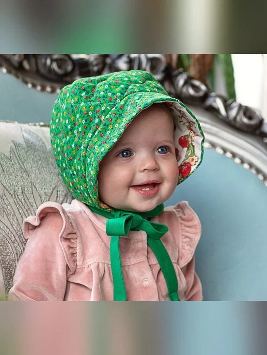 Upcycled Green Calico Quilted Baby Bonnet Reversible Strawberry Shortcake 6-12 M