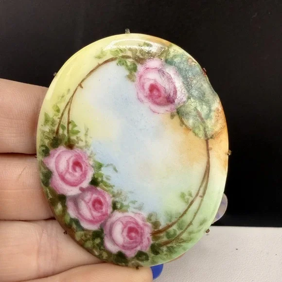 Vintage‎ Porcelain Brooch Hand Painted Flowers Roses Pink Yellow