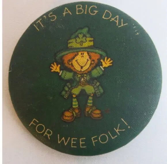 Vintage Hallmark Irish Leprechaun Pin St Patricks Day 