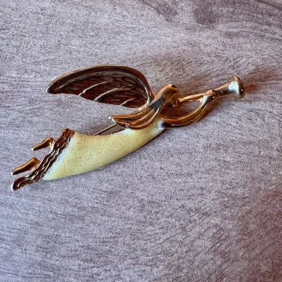 Vintage Trumpeting Angel Brooch Pin AAI Signed Glitter in Pearlescent