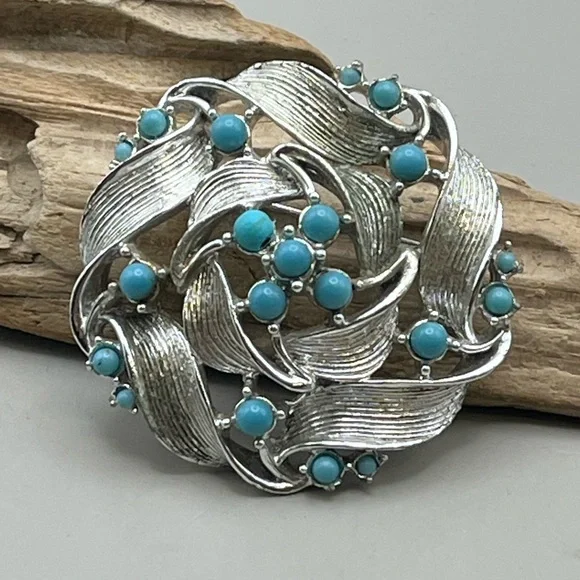 Elegant Silver and Turquoise Brooch