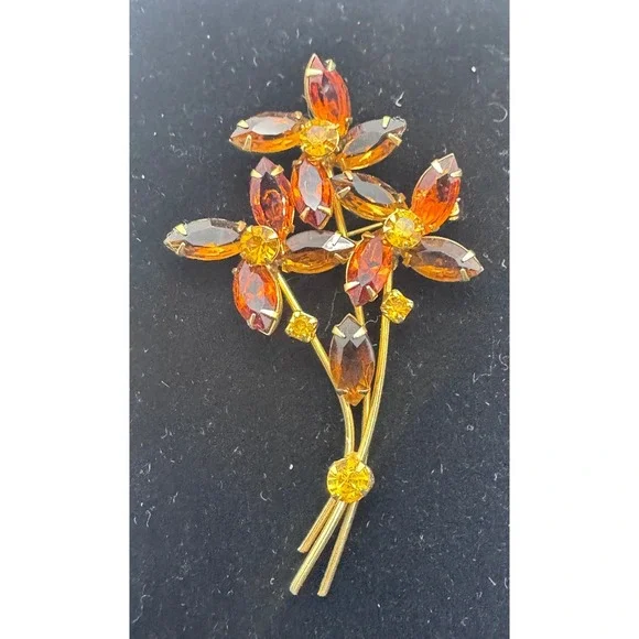 Vintage Amber Citrine Rhinestone Flower Bouquet Brooch Gold Tone Fall Floral Pin