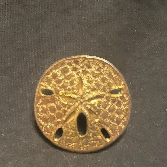 Vintage Gold Tone Sand Dollar Brooch