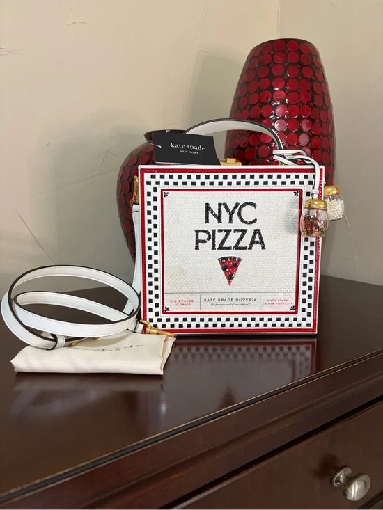 NWT Kate Spade Slice 3D Pizza Box Top Handle Crossbody Bag KB299 MSRP $498