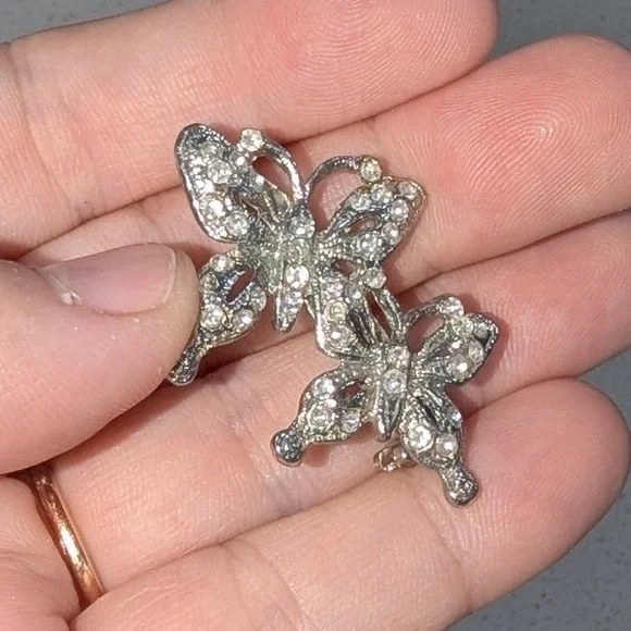 Vintage Double Butterfly Brooch Silver Rhinestone Vintage Style Pin