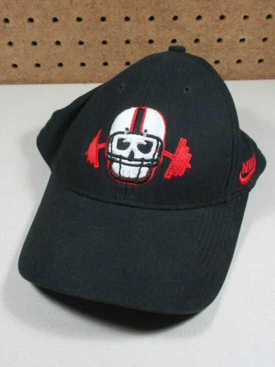 Vintage Nike boys Y2K red black skull weights football hat OS