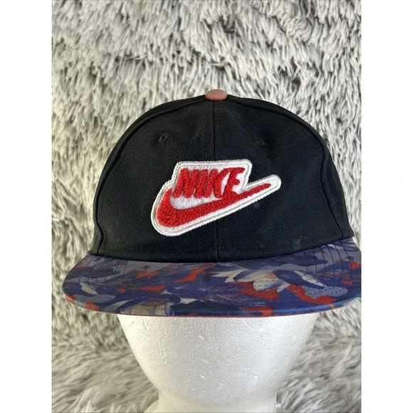 Nike‎ Pro Snapback Hat Baseball Cap Black Streetwear Floral Tropical Resort OSFM