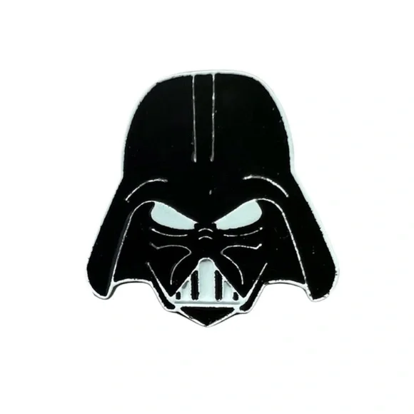 Brand New Star Wars Darth Vader Enamel Pin