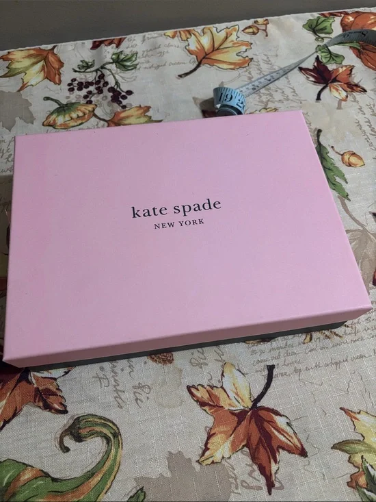 kate spade Pale Pink Gift Box with Black Logo Hat and Gloves