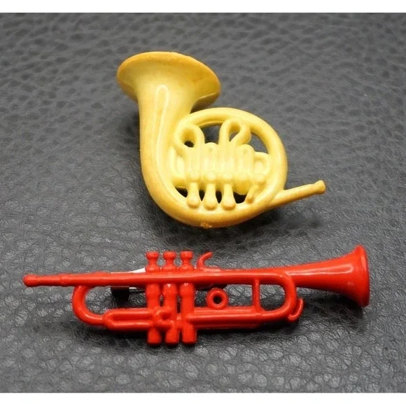 VTG Trumpet & French Horn Music Instrument Red Yellow Plastic Brooch Pin Set