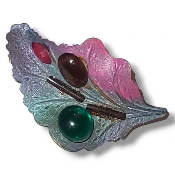 Vintage Modernist Leaf Brooch Abstract Enamel‎ Metal Acrylic Cabochon Pin