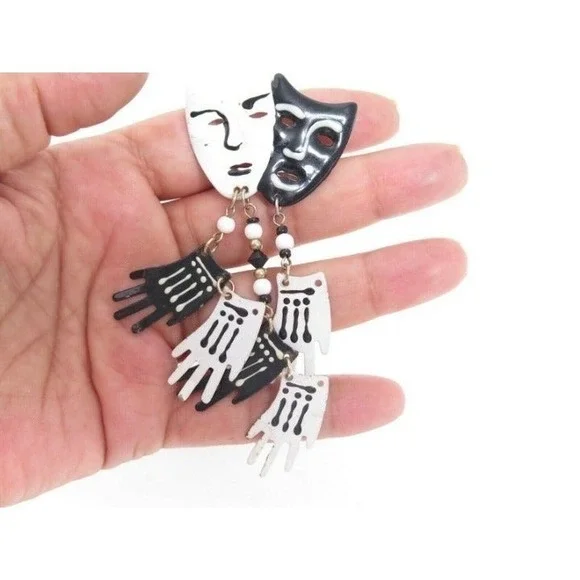 VINTAGE COMEDY TRAGEDY DRAMA MASK PIN‎ BROOCH