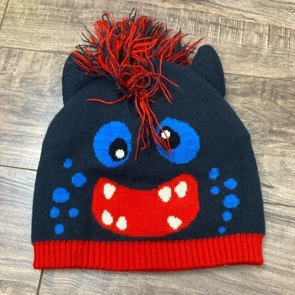EUC Kids Monster Beanie with Ears and Mohawk Size 4-7 years