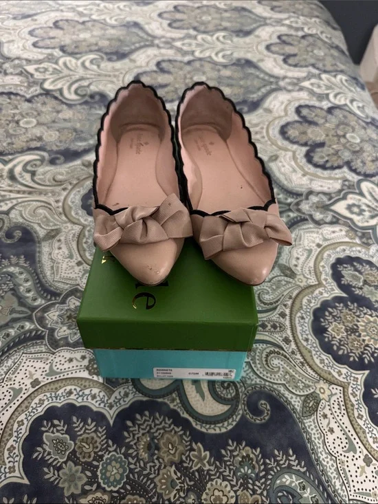 Kate Spade Women’s Scalloped Ballet Flats with Bow - Blush Pink