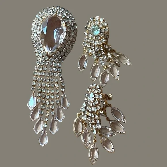 Vintage rhinestone brooch and earrings, unsigned, lever back with screw earrings