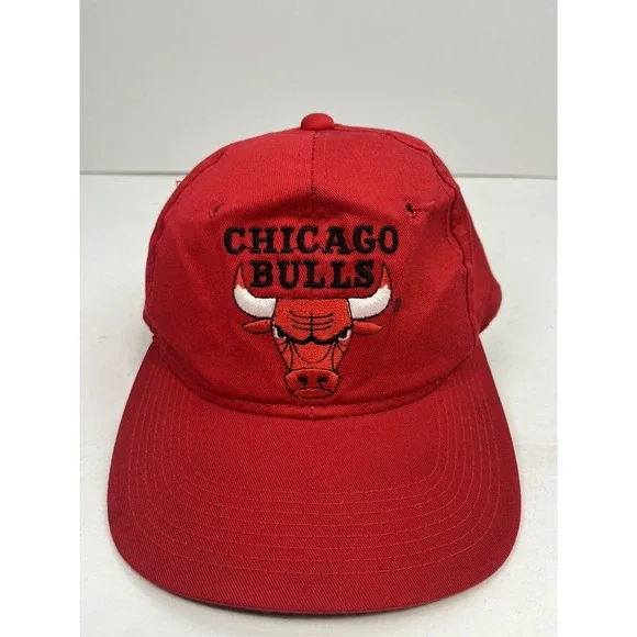 Vintage CHICAGO BULLS Snapback Hat ALL RED The G Cap Mascot