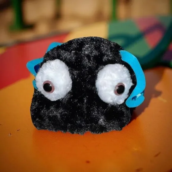 Infant Black Googly Eyes Plush Chin Strap Winter Hat