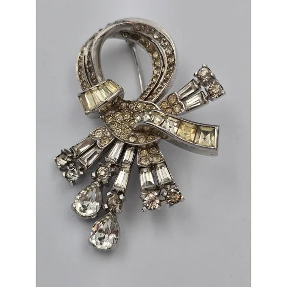 Vintage Rhinestone Bow Brooch Pin Silver Tone Clear Champagne‎ Baguette Round