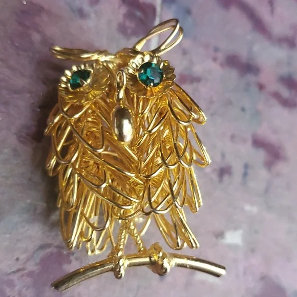 Unique owl on a branch wire pin DX788