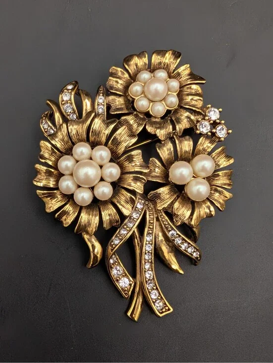 Vintage Monet Floral Bouquet Brooch Pin Gold Tone Faux Pearl Rhinestone Flower