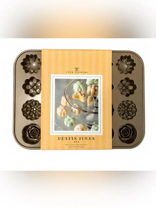 William Sonoma Nordic Ware Flower Petits Fours Pan NWT