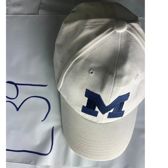 Adidas‎ Boys 8-20 One Size Fits All Baseball Cap Cotton Cream boy 8-20