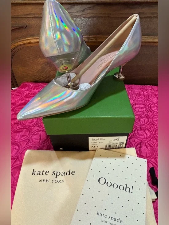 kate spade Garnish Olive Iridescent silver pumps