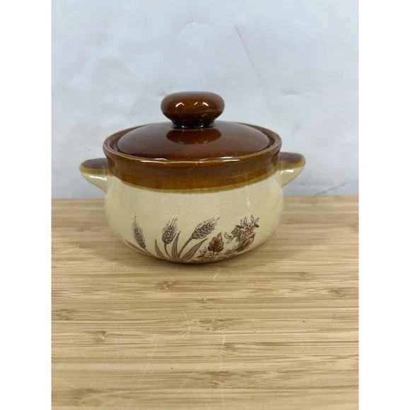 Vintage Stoneware Casserole Dish w Lid Wheat Floral‎ Oven Proof Japan