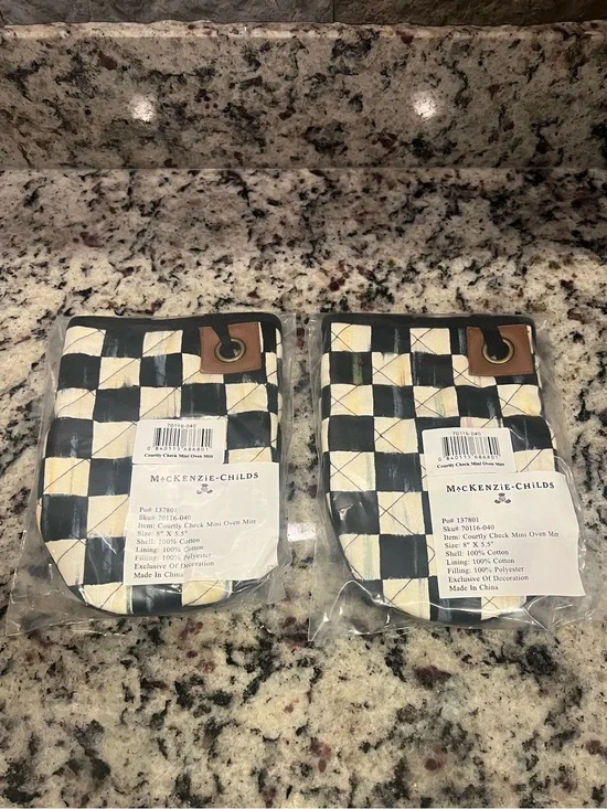 MacKenzie-Childs Courtly Check Mini Oven Mitts. Set of 2. New in packages.