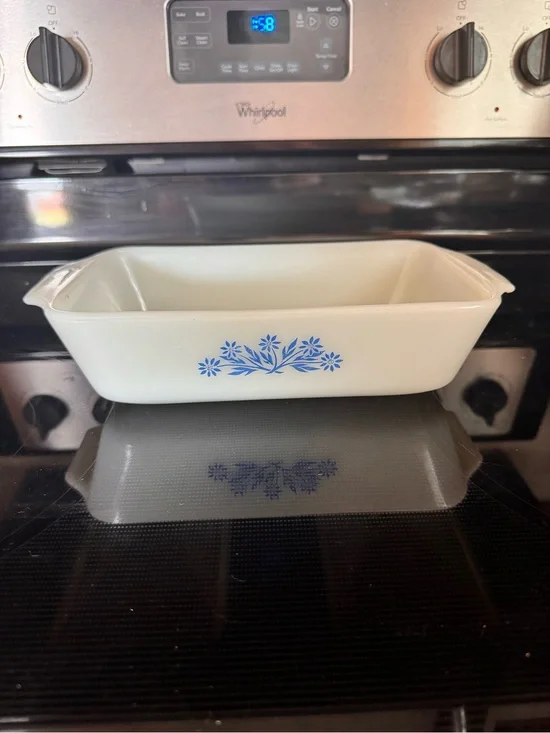 Vintage Anchor Hocking Fire-King Blue Cornflower Milk Glass 3 Qt Baking Dish