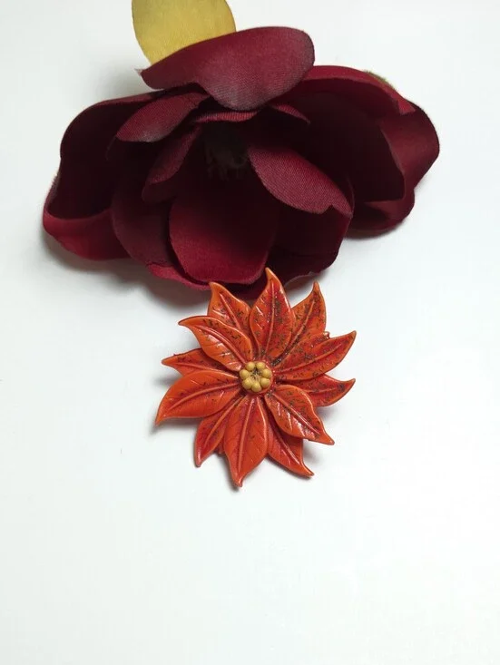 Vintage 1950s Poinsettia Flower Celluloid Acrylic Brooch Red Glitter Flower