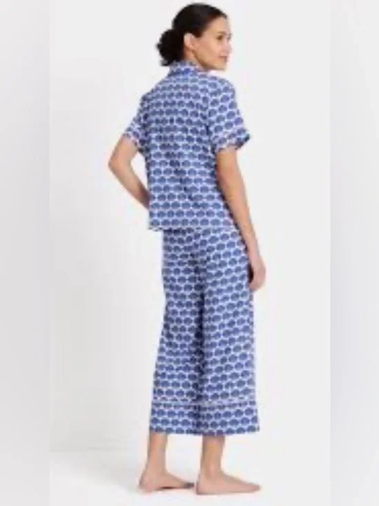 kate spade Blue and White Sea Shell Print Pajama Set in size small