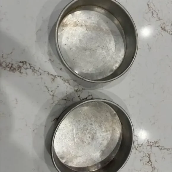 Cake pans