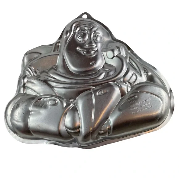 Disney Aluminum Buzz Lightyear Cake Mold - Silver Finish