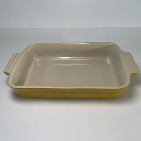 Le Creuset 15-14 Rectangle Yellow Stoneware Baking Casserole 12 3/8” X 6 7/8”