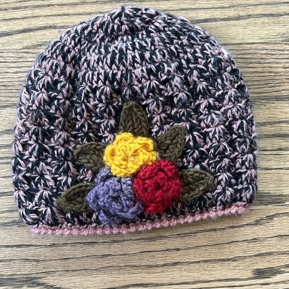 Toddler Crochet Beanie with‎ Floral Design