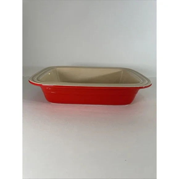 LE CREUSET Red Enameled Stoneware Baking Dish 12