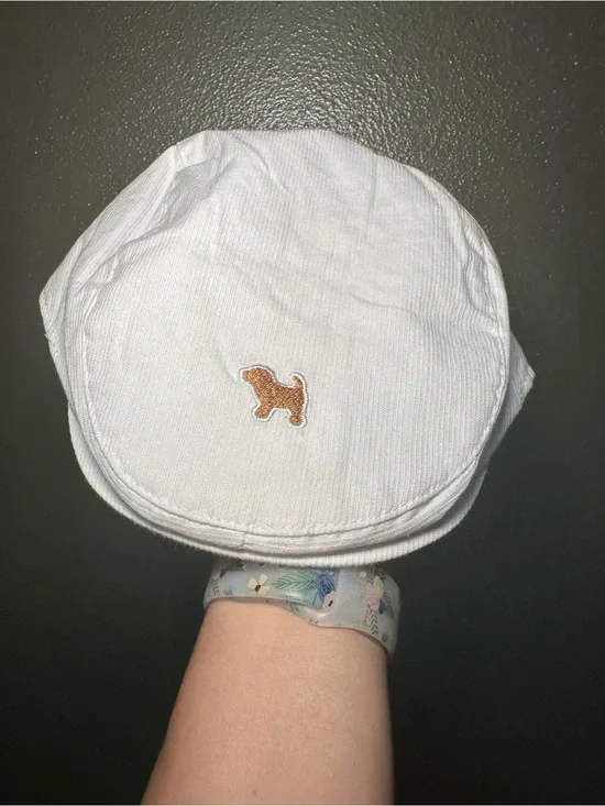 White Kids Hat with Tan Puppy Patch