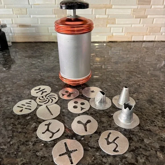 Vintage Cookie Press Pastry Set 12 Discs 3 Tips Copper Silver Tone Retro MCM