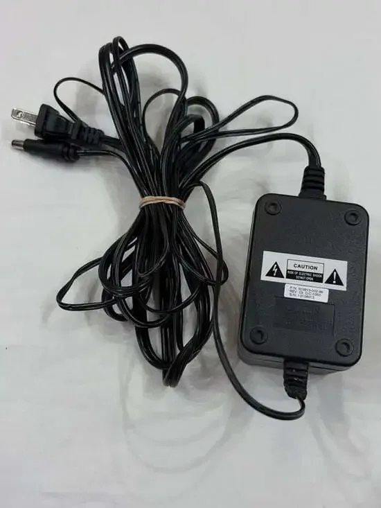 LiteOn PB-1090-1L1 AC Power Adapter 12V 750mA